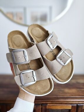 Project Cloud Greece Chunky Platform Sandals Beige Suede Double Buckle 7.5